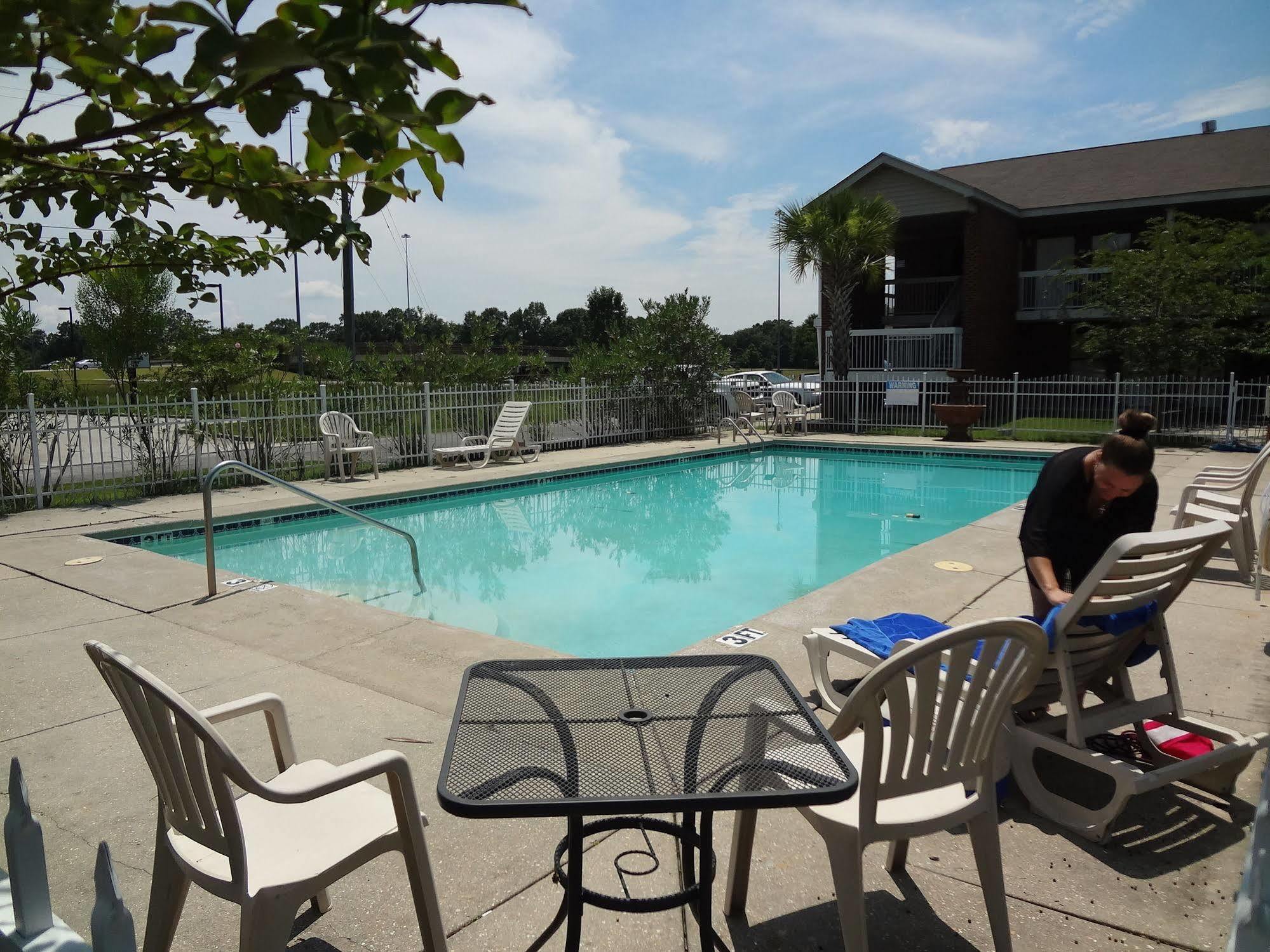 Best Inn Formerly Known As M Star Hotel Chickasaw エクステリア 写真