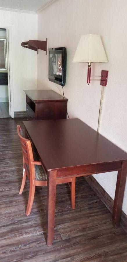 Best Inn Formerly Known As M Star Hotel Chickasaw エクステリア 写真