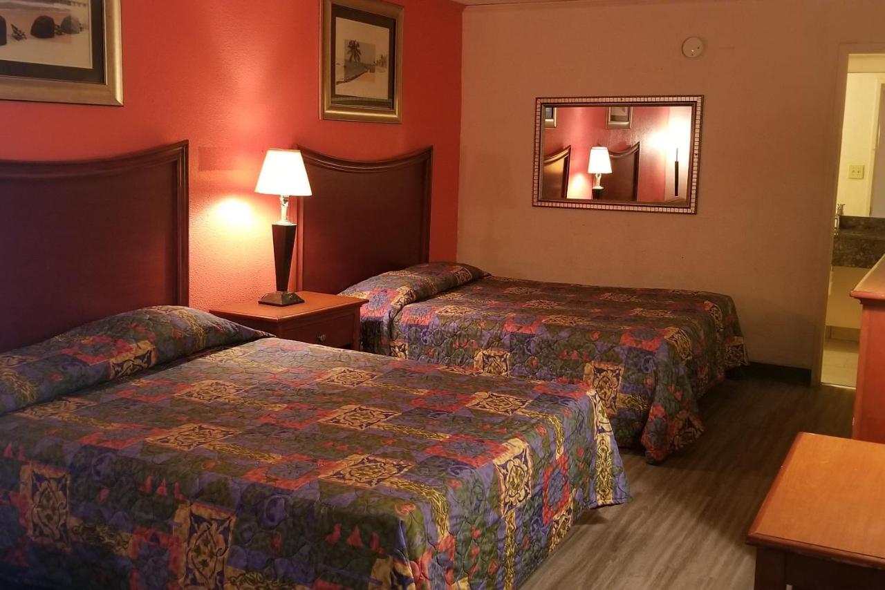 Best Inn Formerly Known As M Star Hotel Chickasaw エクステリア 写真